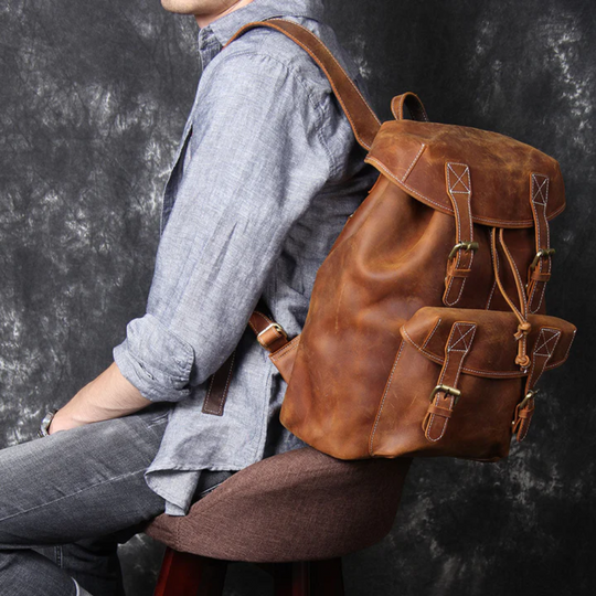 CADIZ - Leather Knapsack