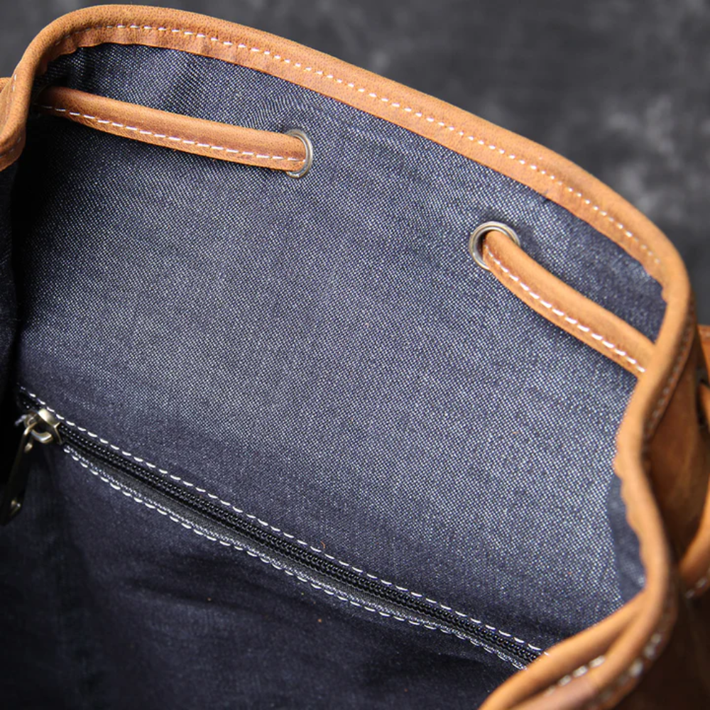 CADIZ - Leather Knapsack