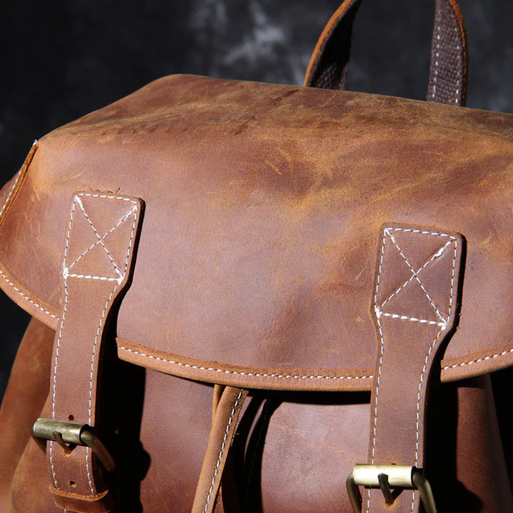 CADIZ - Leather Knapsack