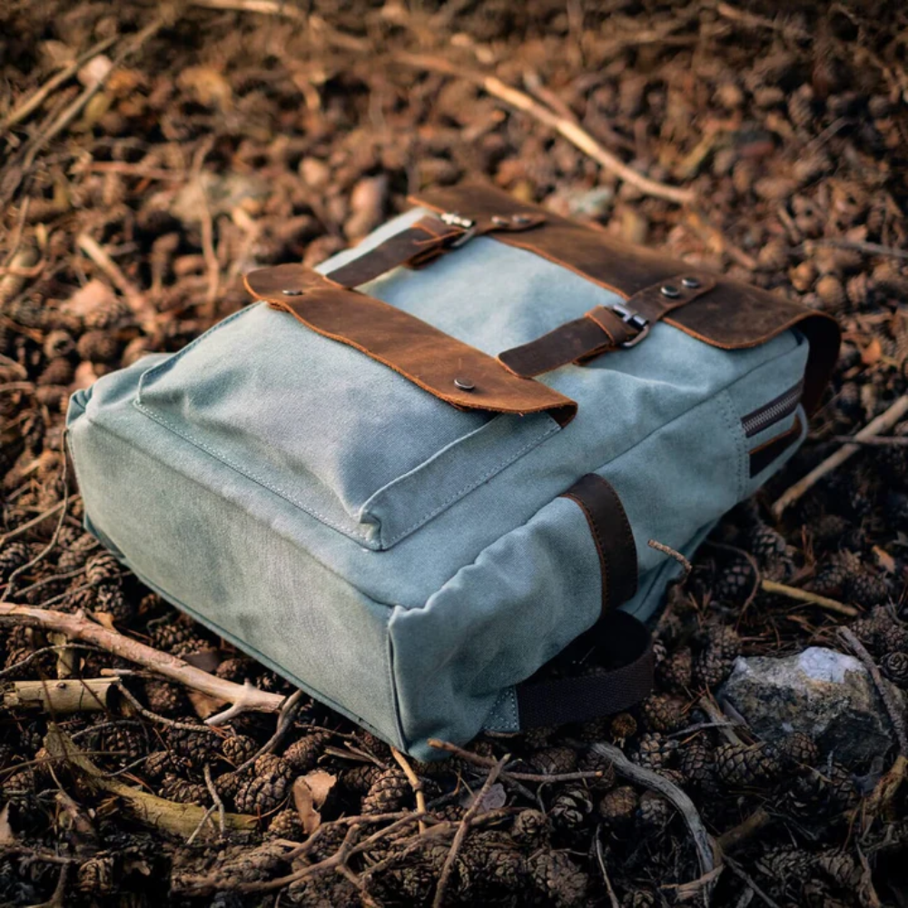 Elvar – Waxed Canvas Rolltop Backpack
