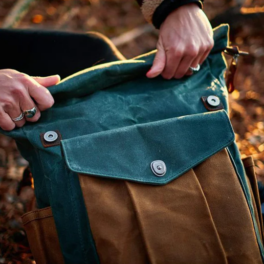 NARIK – Robuster Rolltop-Rucksack aus Canvas & Leder