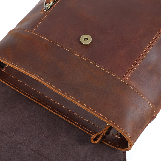 ITHYA - Kleiner Leder-Rucksack