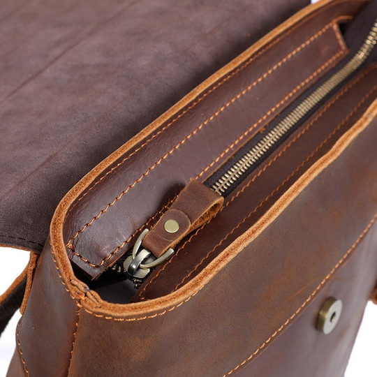 ITHYA - Kleiner Leder-Rucksack