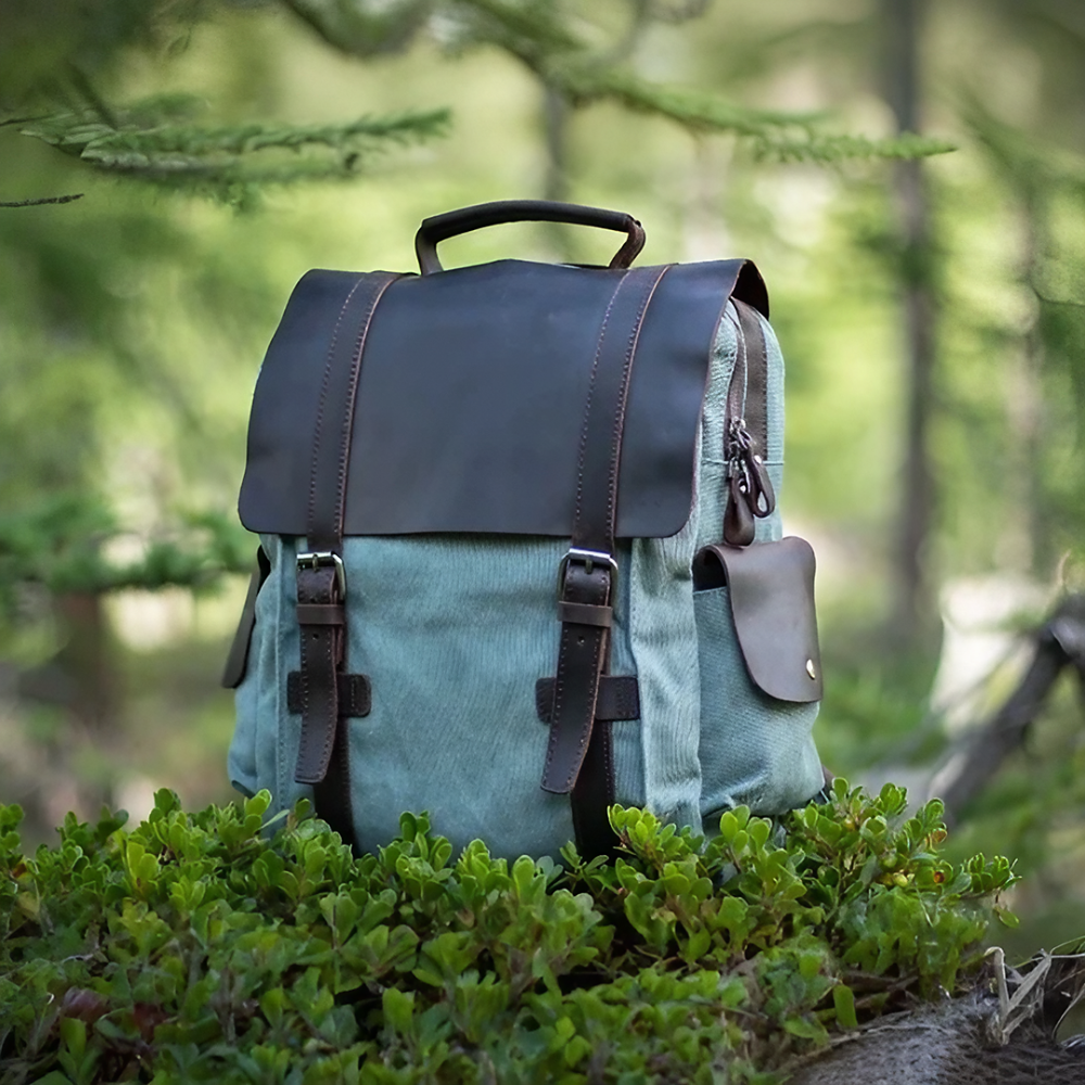 LENZIG – Canvas Rucksack Herren mit Lederklappe & Laptopfach