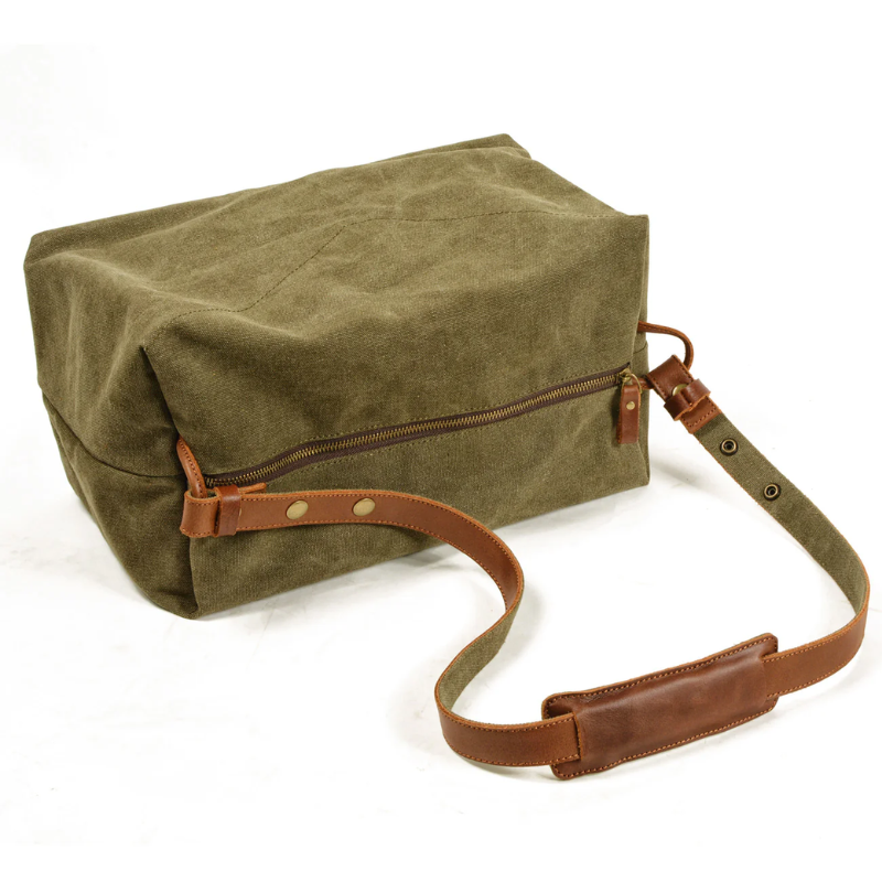 Militärische Reisetasche – Adolf: Leicht, Robust & Für Jeden Tag